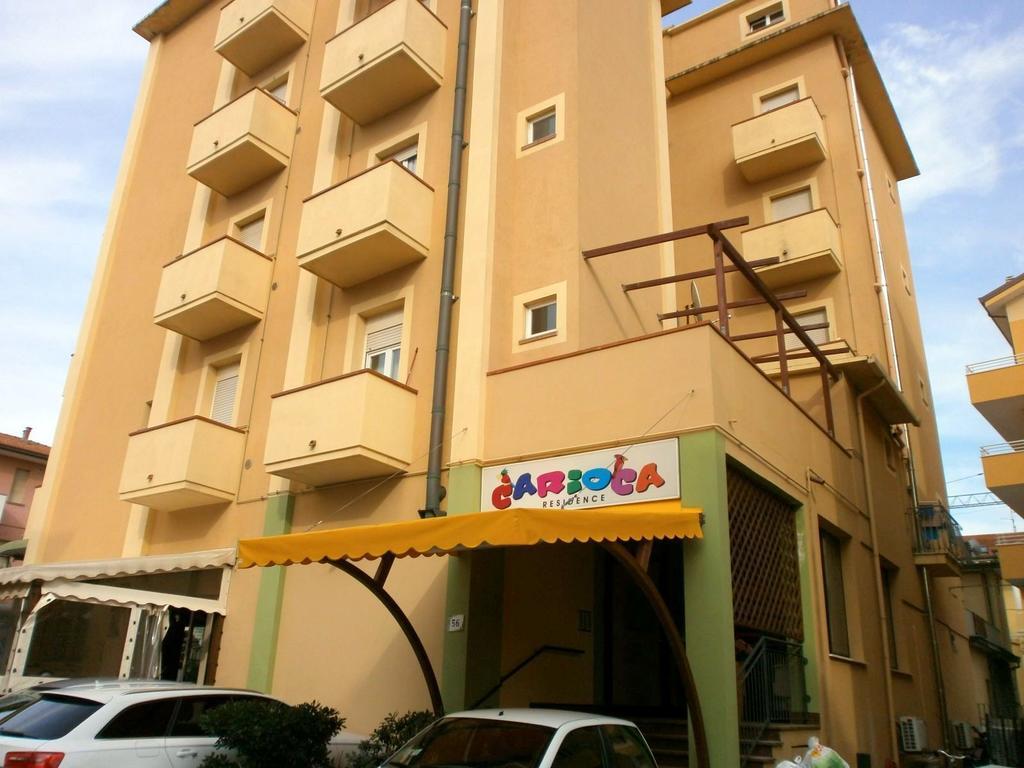 Residence Carioca Римини Экстерьер фото