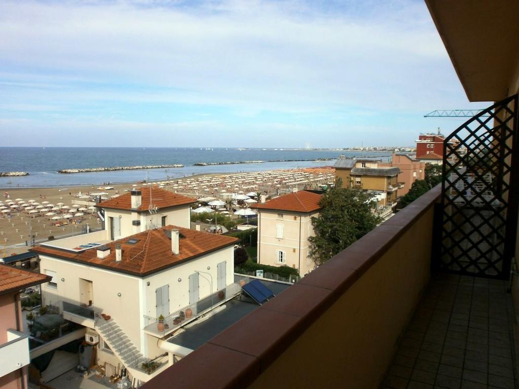 Residence Carioca Римини Номер фото